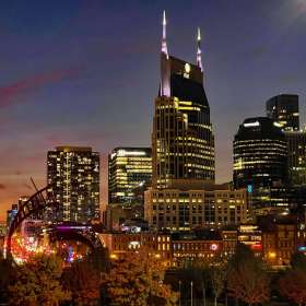 Lois-Frost-Downtown-Nashville-Outing