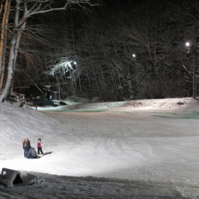 Essex Club - 33 Ski Slope in Winter