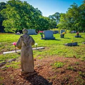Street Cemetery